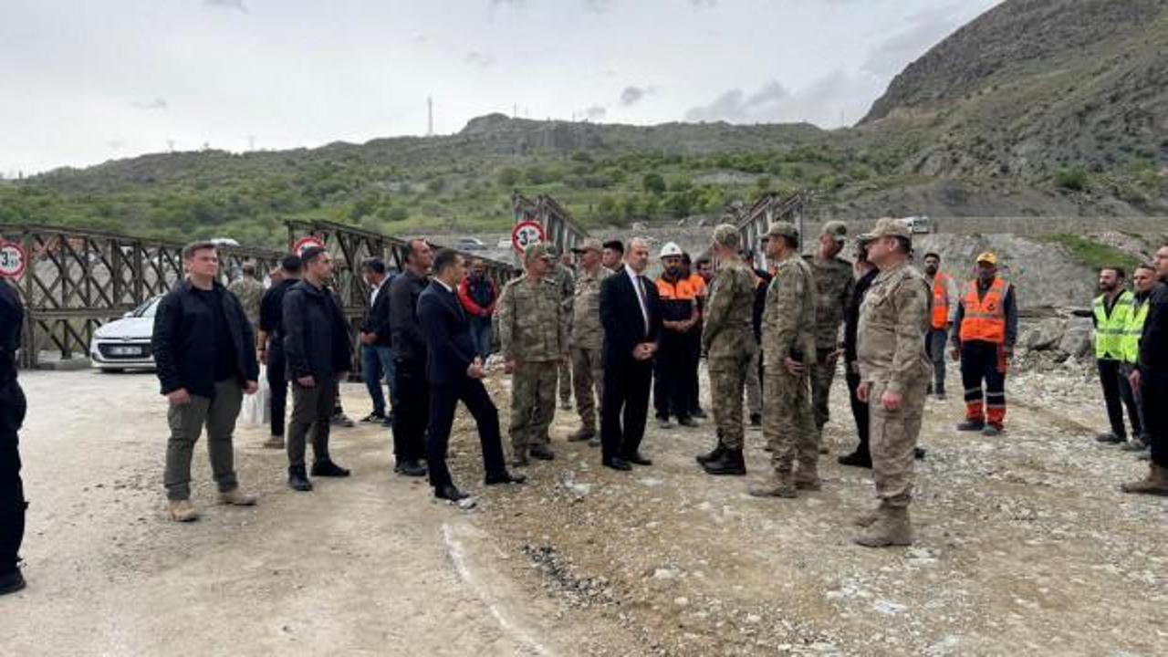 2. Ordu Komutanı Topaloğlu sınır hattında &ccedil;alışmaları inceledi!