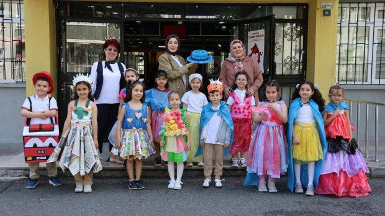 Atık malzemeler &ccedil;ocukların ellerinde sanata d&ouml;n&uuml;şt&uuml;!