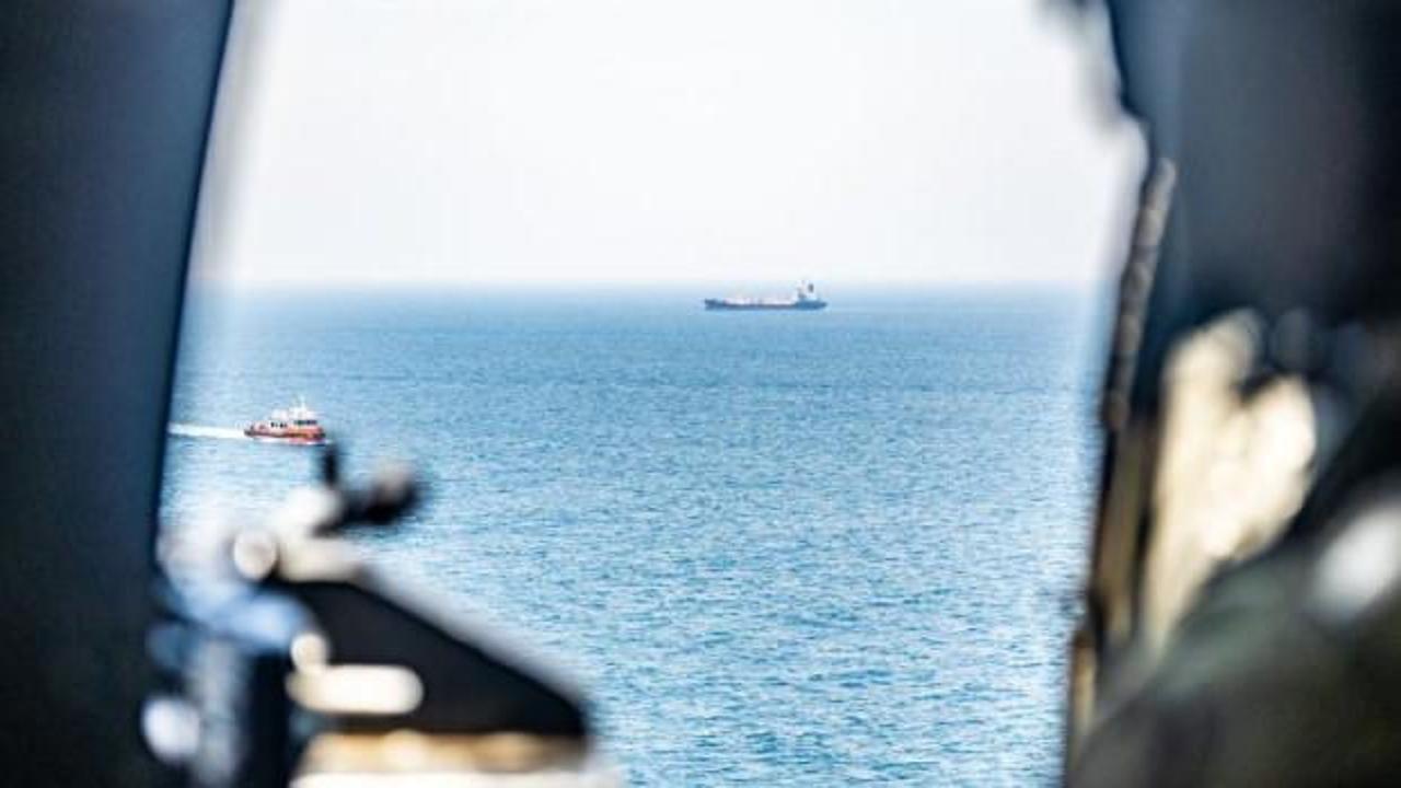 CENTCOM&rsquo;dan H&uuml;rm&uuml;z a&ccedil;ıklaması: Ticari gemilere yakın g&ouml;zetim
