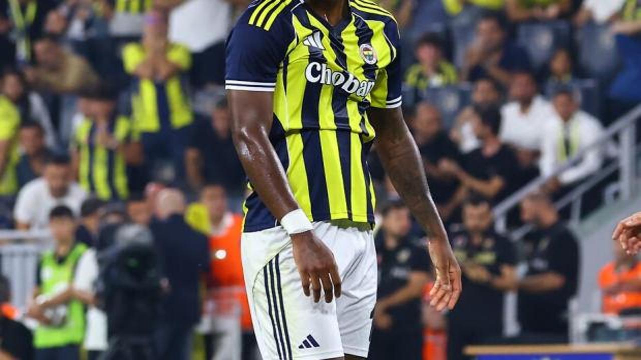 Fenerbah&ccedil;e'nin eski yıldızı Galatasaray'a haber yolladı! Transfer olmak istiyor