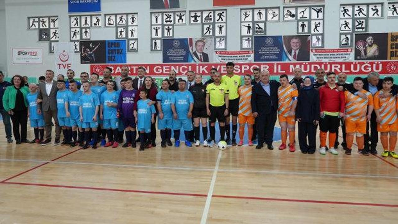 Futsal T&uuml;rkiye Şampiyonası&rsquo;nda kupa Bağcılar&rsquo;ın