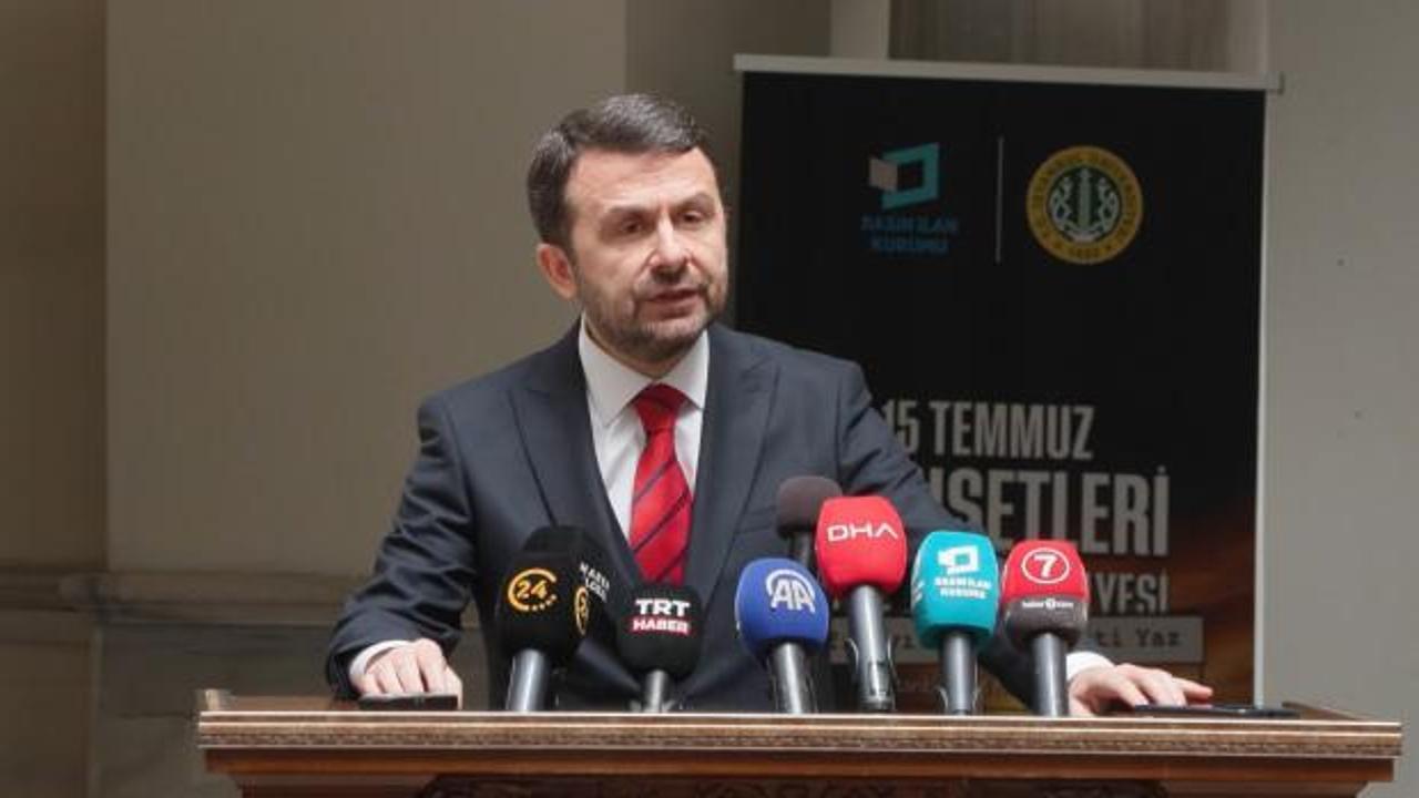 Geleceğin gazetecileri 15 Temmuz manşetleri at&ouml;lyesinde buluştu