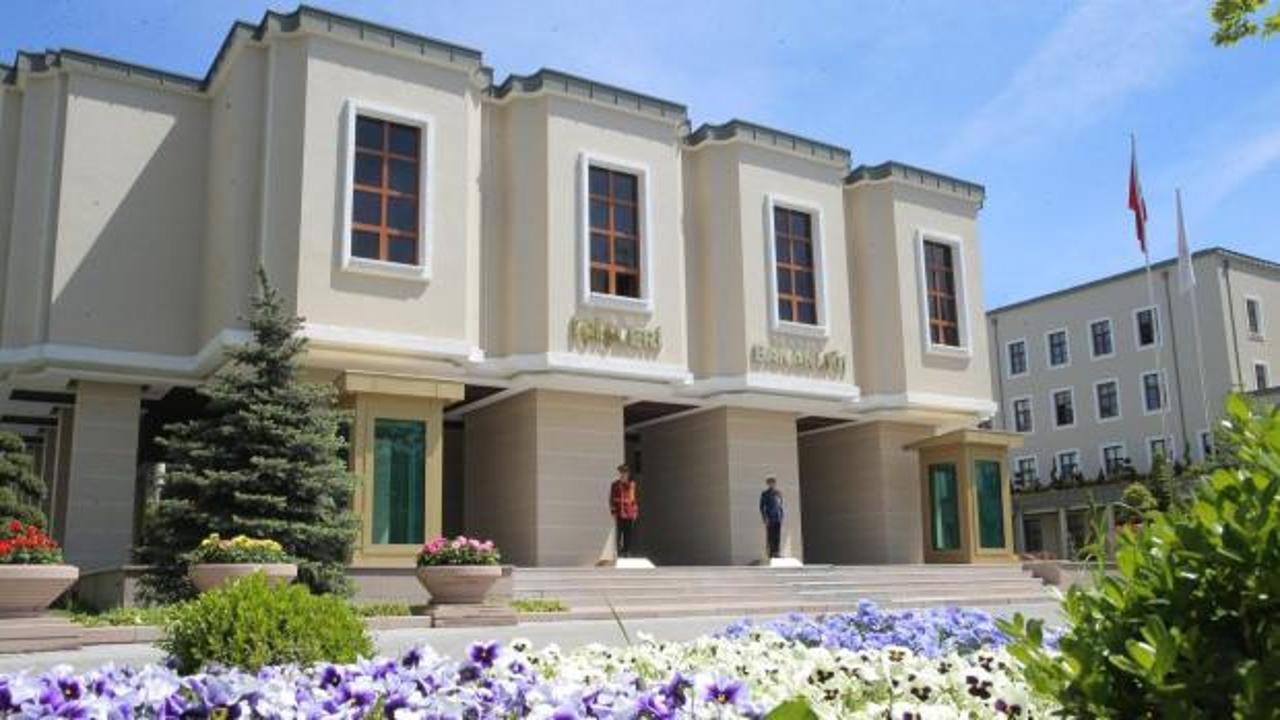 İ&ccedil;işleri&rsquo;nde yeni d&ouml;nem: G&ouml;rev s&uuml;resi ve sınav sistemi değişti, 3 yıl şartı getirildi
