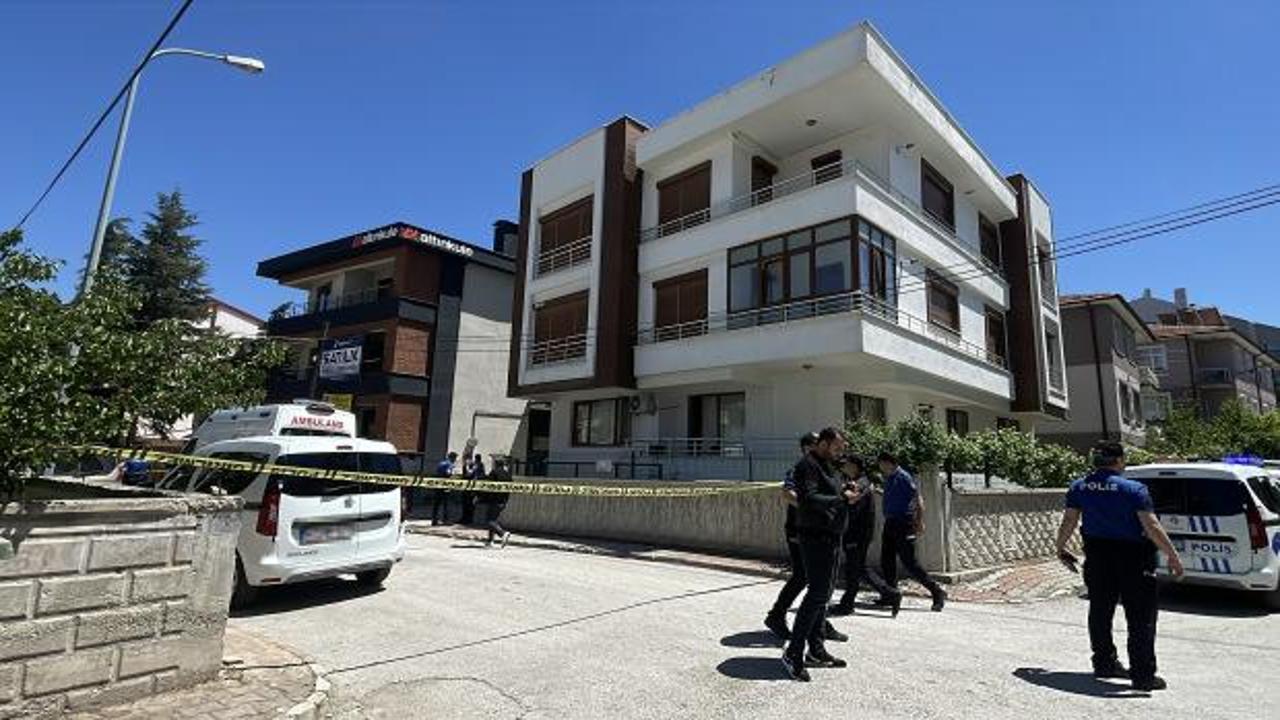 Konya'da aile dehşeti: Anne ve babasını &ouml;ld&uuml;rd&uuml;!