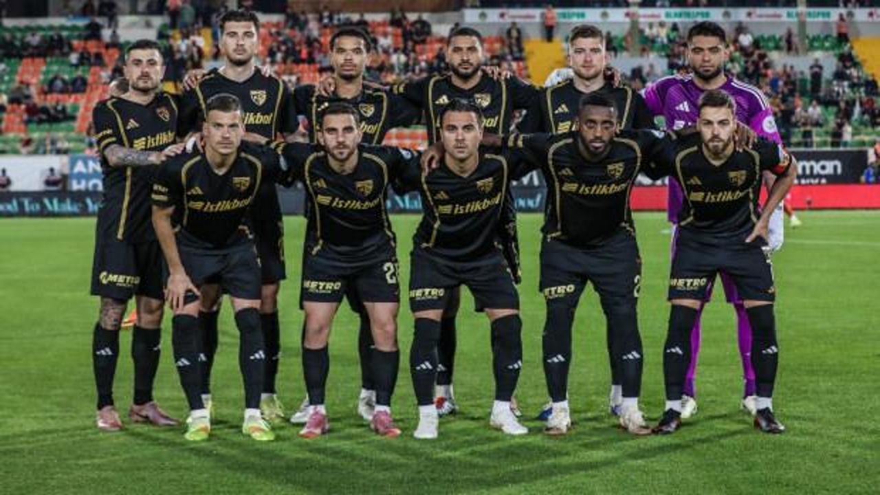Son ma&ccedil;larına &ccedil;ıkıyorlar! S&uuml;per Lig'e sahasında veda edecek