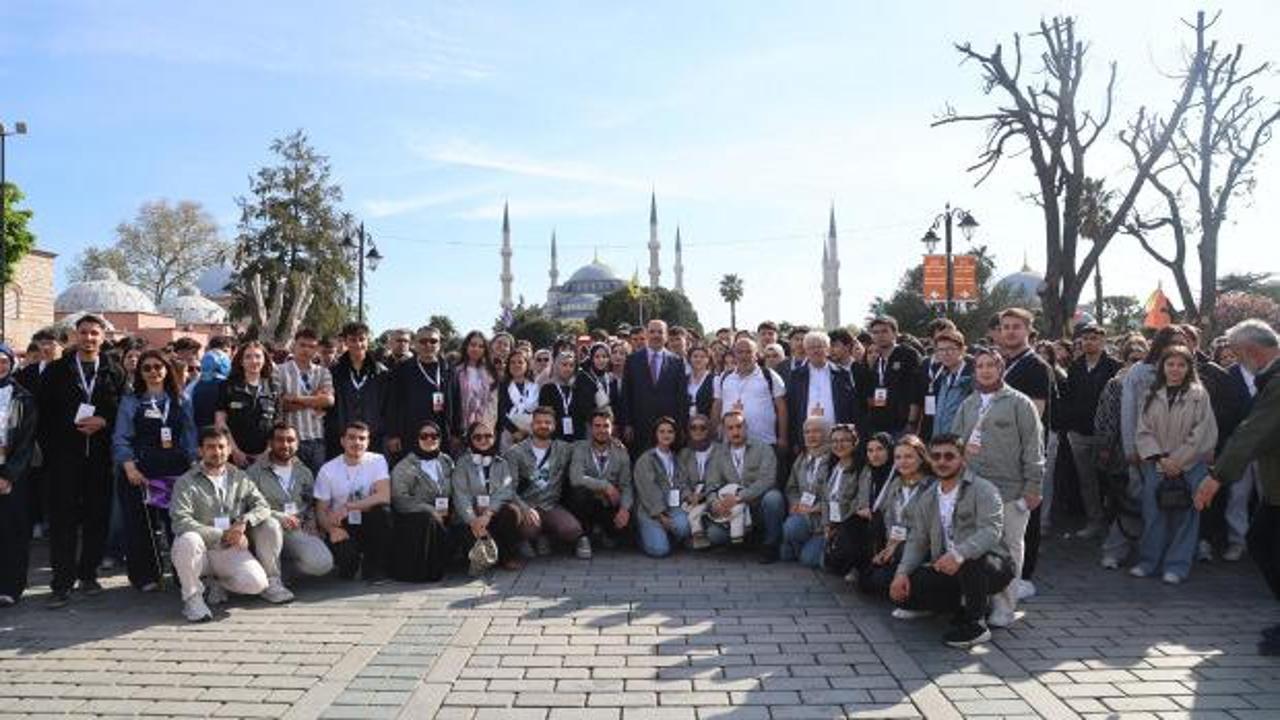 Başkan Altay: 25 bin 920 &ouml;ğrencimizi İstanbul'un tarihi atmosferiyle buluşturduk
