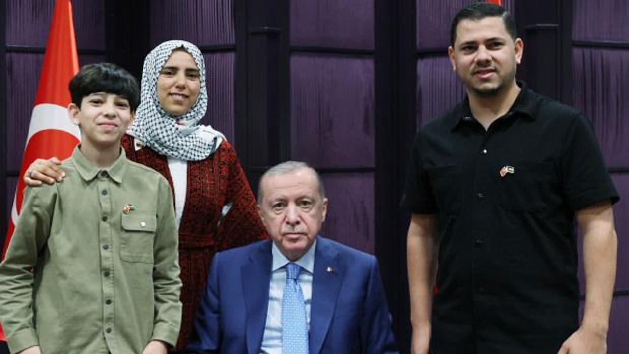 Cumhurbaşkanı Erdoğan, Gazzeli Ebu Cezer ve ailesini kabul etti