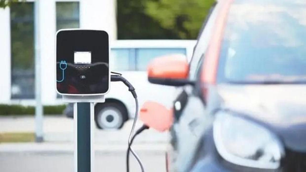  D&uuml;nyada bu yıl satılan ara&ccedil;ların yaklaşık y&uuml;zde 30'u elektrikli olacak