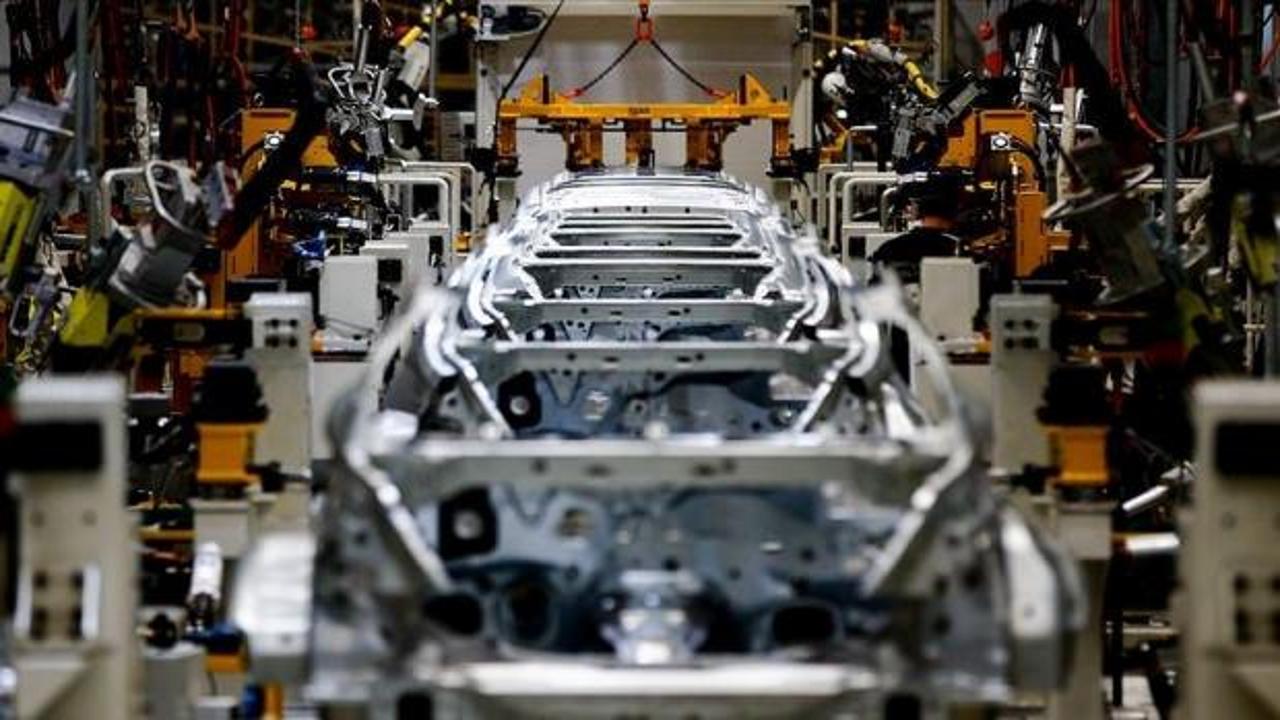Elektrikli otomobil devinde pil krizi: Tam 100 bin siparişe engel oldu