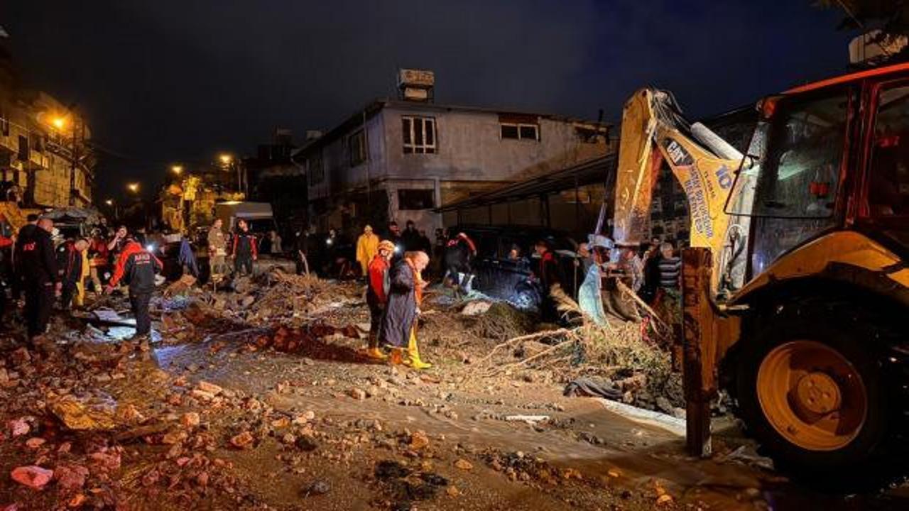 Hatay'da ev &ccedil;&ouml;kt&uuml;: 1 kişi hayatını kaybetti