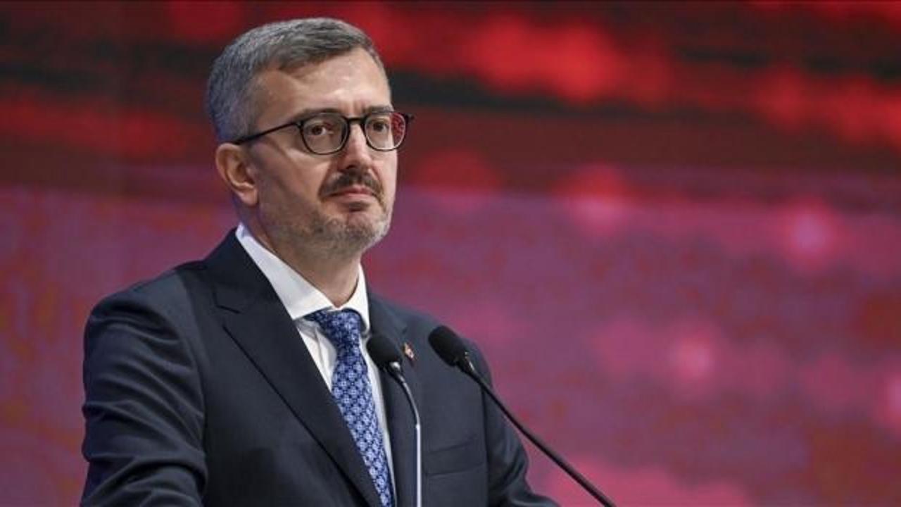 İletişim Başkanı Duran'dan Gen&ccedil;lik Zirvesi mesajı