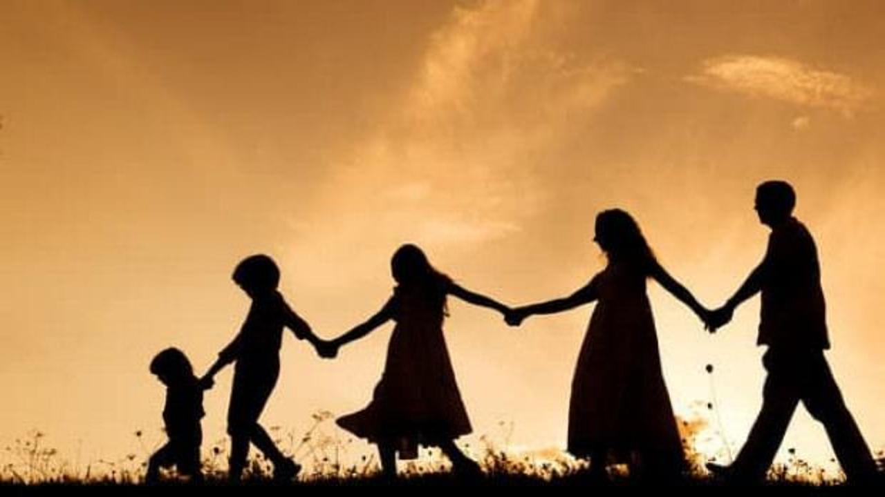İlke Vakfı 10 disiplini aynı masaya oturttu: Aileyi yeniden d&uuml;ş&uuml;nmek