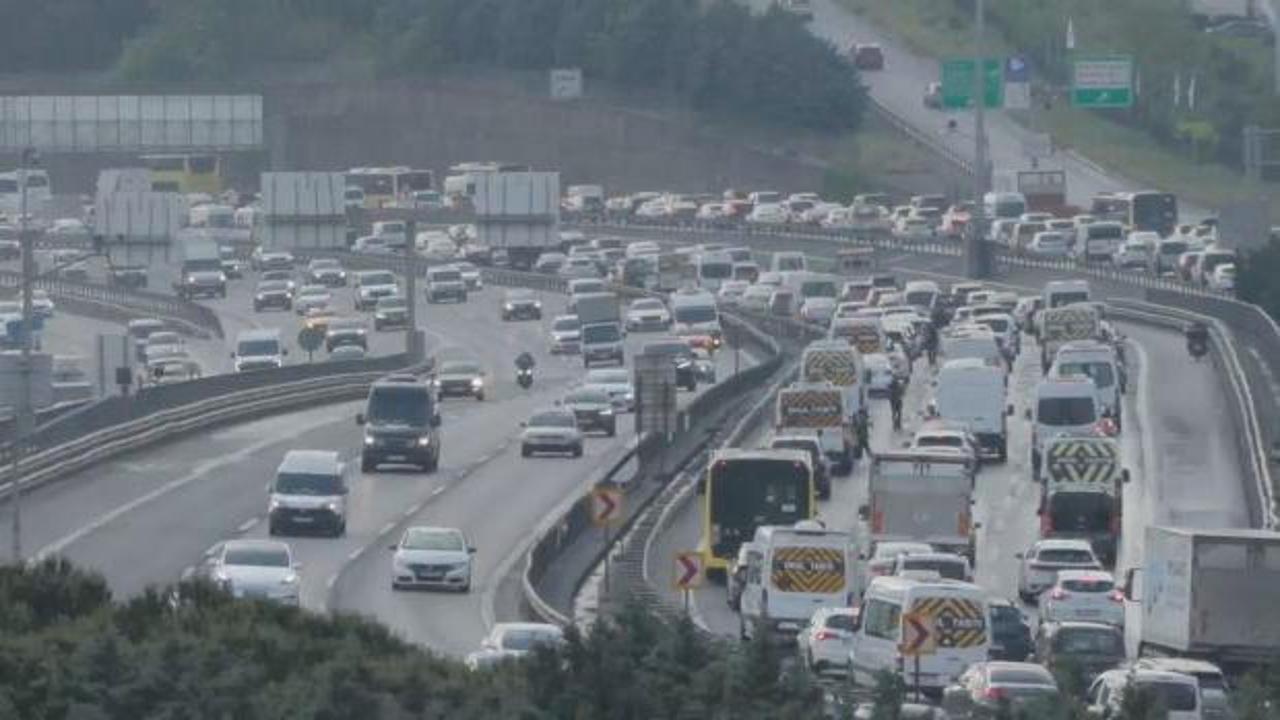İstanbul'da trafik yoğunluğu y&uuml;zde 85'e ulaştı