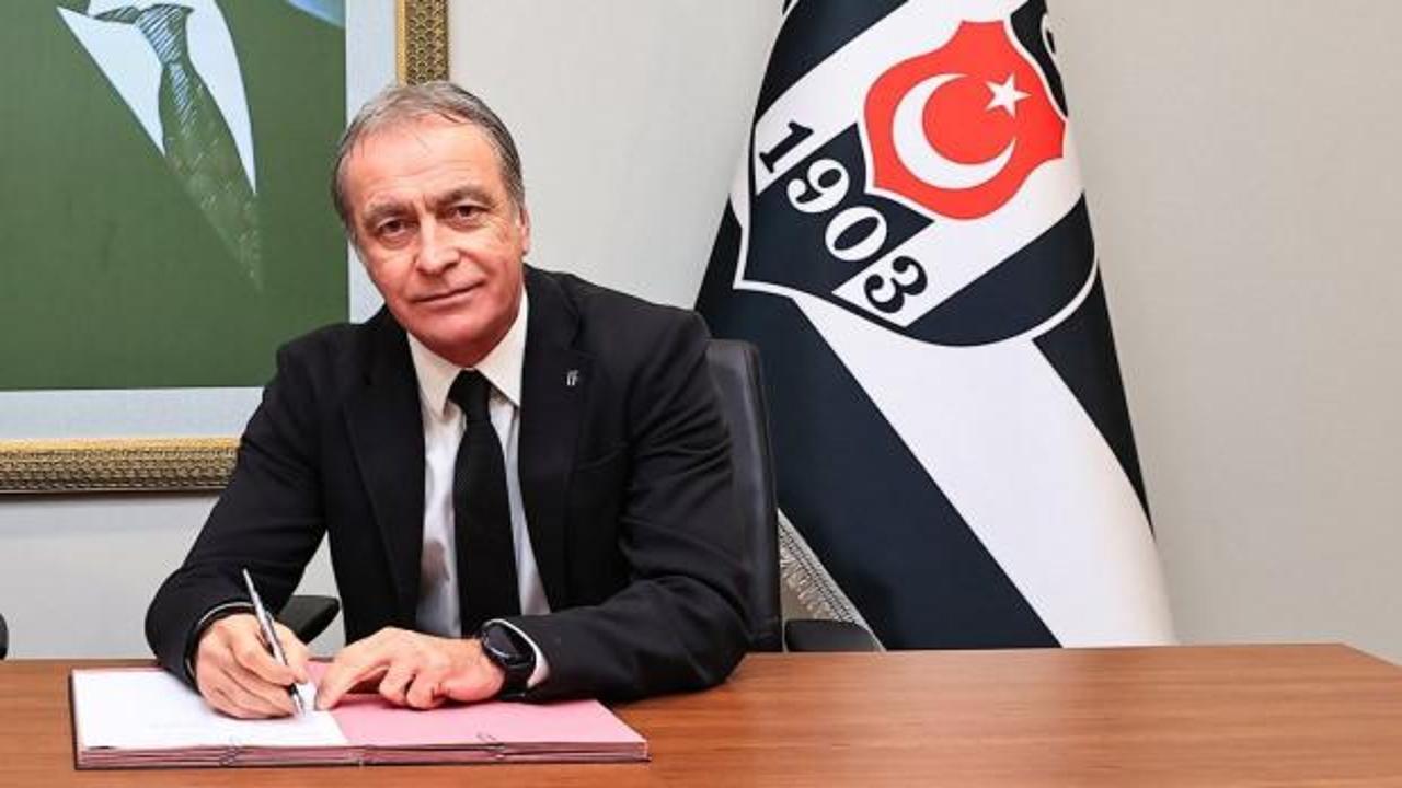 &Ouml;nder &Ouml;zen imzayı atar atmaz kılıcını &ccedil;ekti! 16 ismin biletini kesti