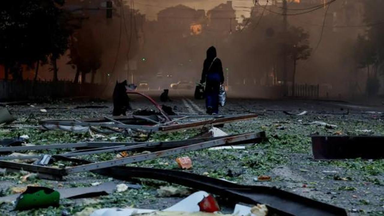 Rusya'nın Kiev'e Yönelik Hava Saldırıları Devam Ediyor, Can Kaybı ve Yaralılar Var