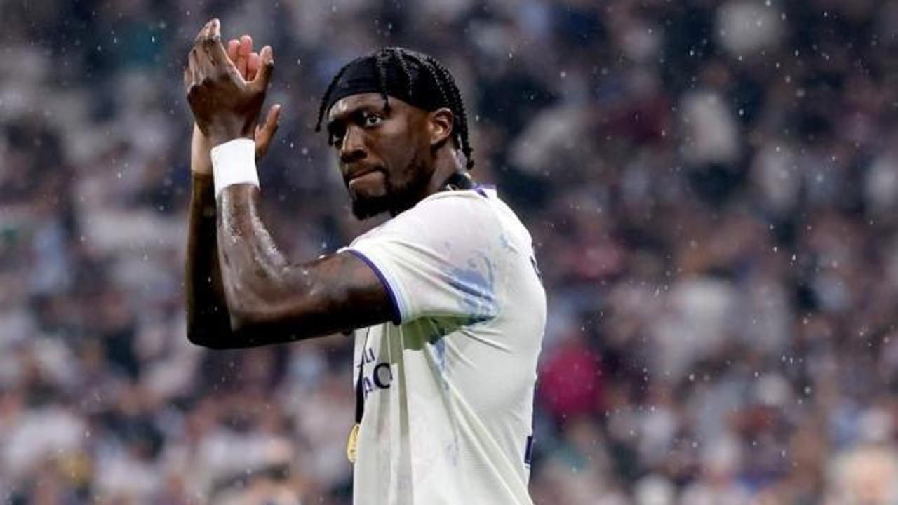 Sezona Beşiktaş ile başlayan Tammy Abraham futbol tarihine ge&ccedil;ti!