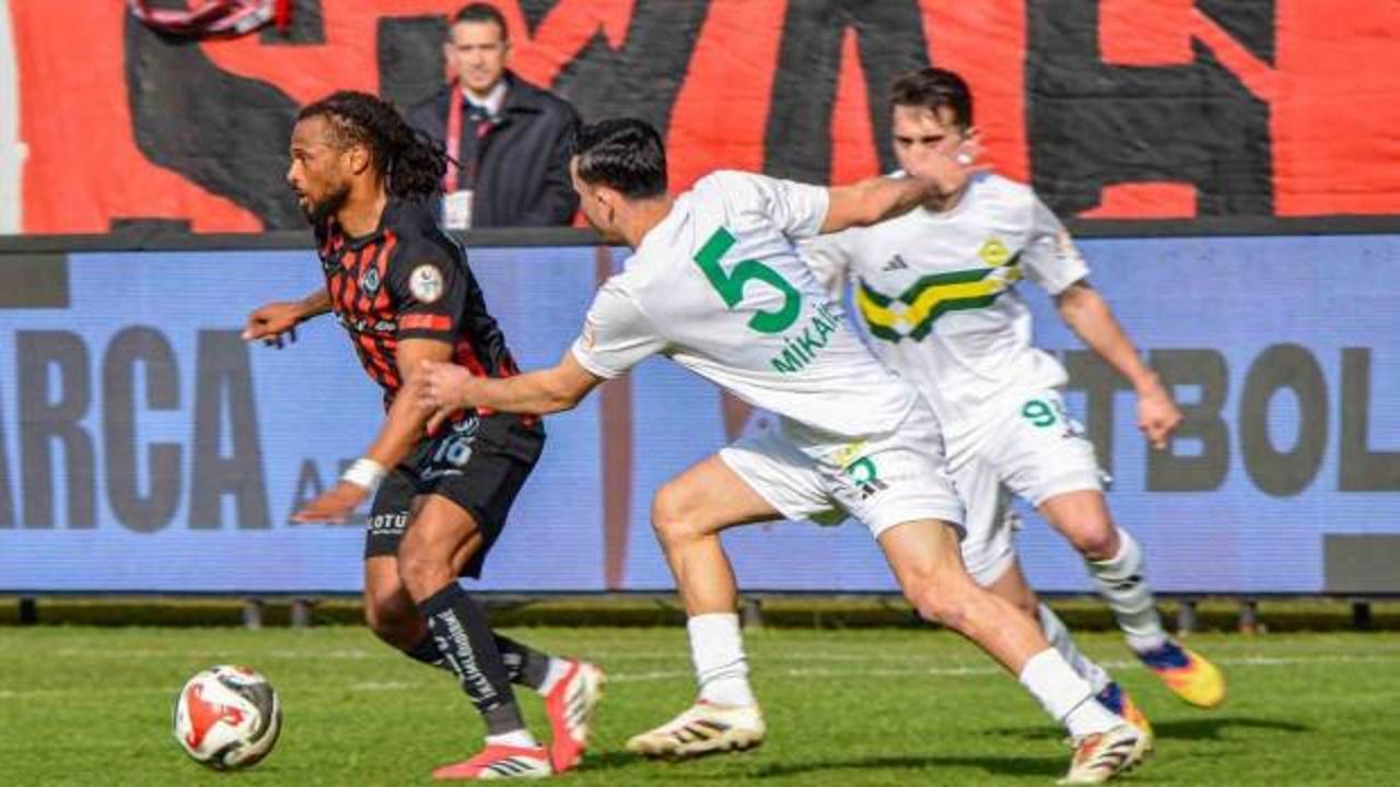 S&uuml;per Lig'e y&uuml;kselecek son takım yarın belli olacak!