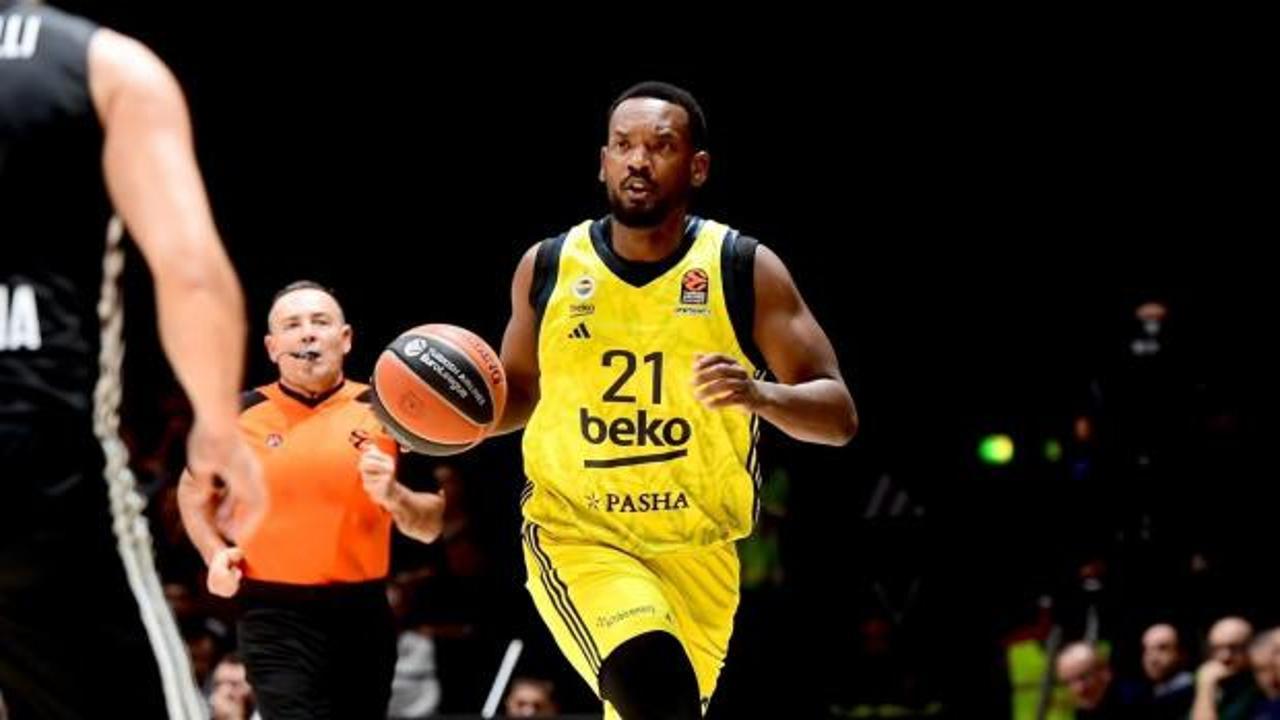 5 yıl Fenerbah&ccedil;e'de forma giymişti! Galatasaray'a imzaya geliyor