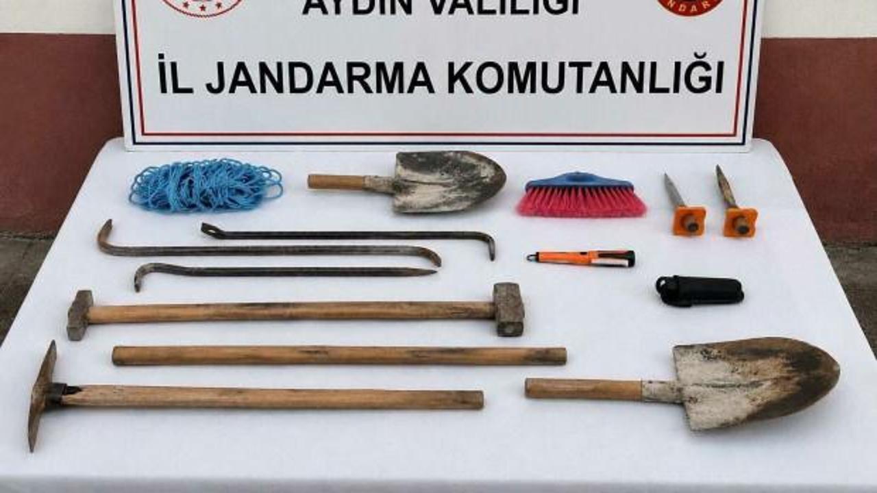 Aydın'da ka&ccedil;ak tarihi eser kazısına su&ccedil;&uuml;st&uuml;; 3 g&ouml;zaltı