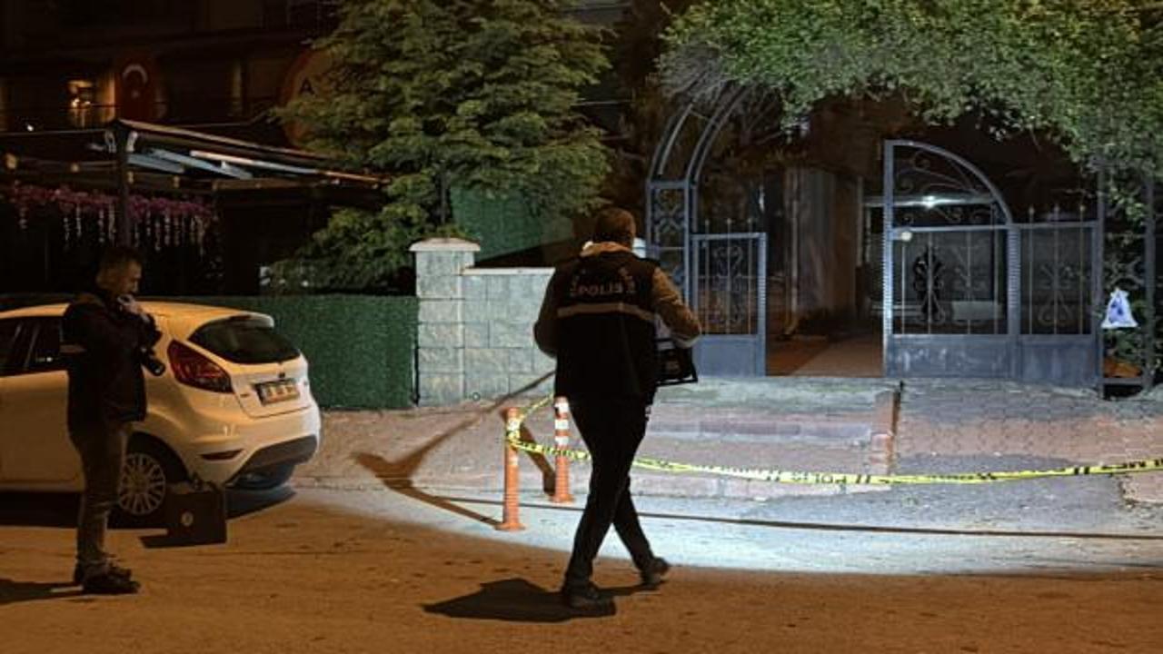 Darbedilen kadını kurtarmaya &ccedil;alışan iki kardeş bı&ccedil;aklandı