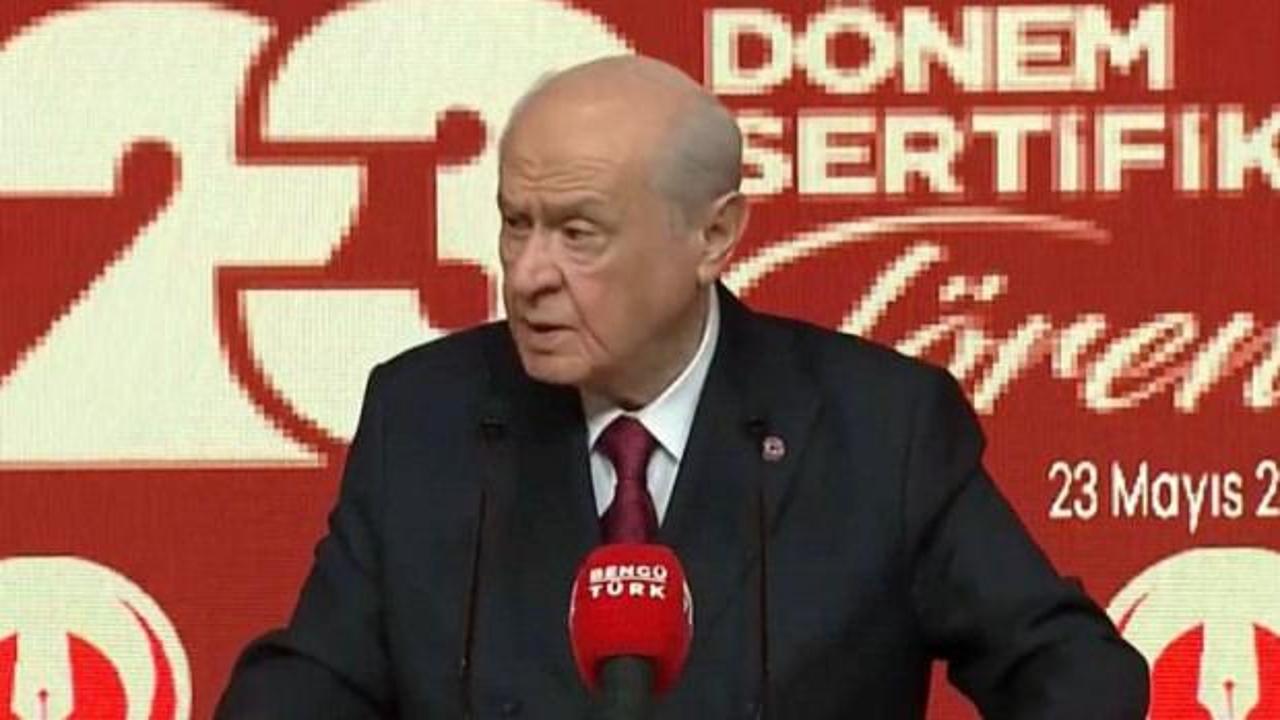 MHP lideri Bah&ccedil;eli'den, S&uuml;per Lig'e &ccedil;ıkan &Ccedil;orum FK'ya tebrik