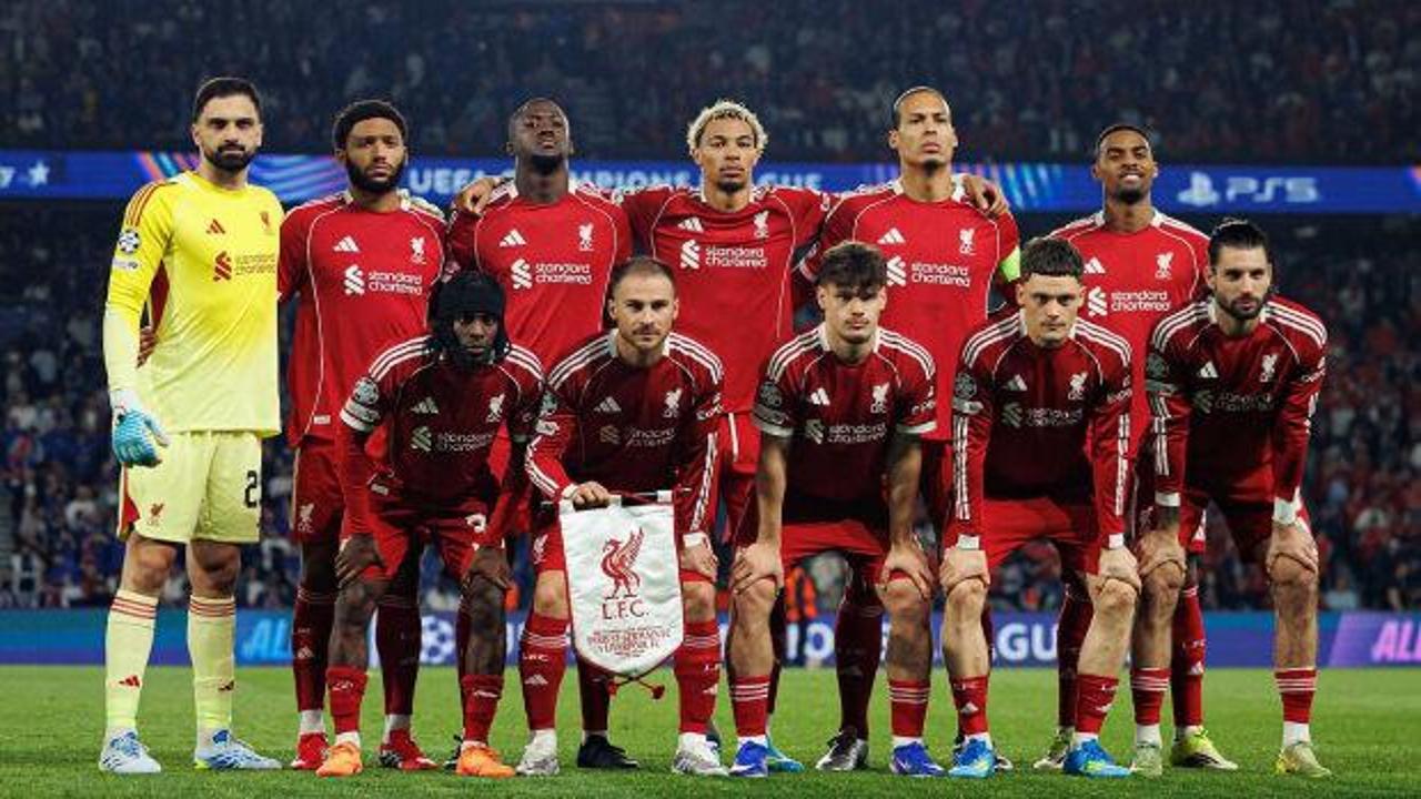 PSG ve Real Madrid'in istediği iddia ediliyordu! Yıldız isim takımına veda etti