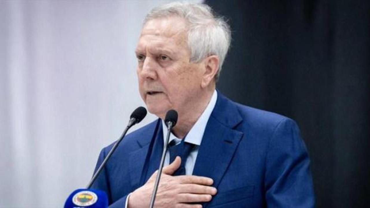 'Herkes aklı selim d&uuml;ş&uuml;ns&uuml;n' diyen Aziz Yıldırım, Aykut Kocaman'a &ouml;vg&uuml;ler yağdırdı