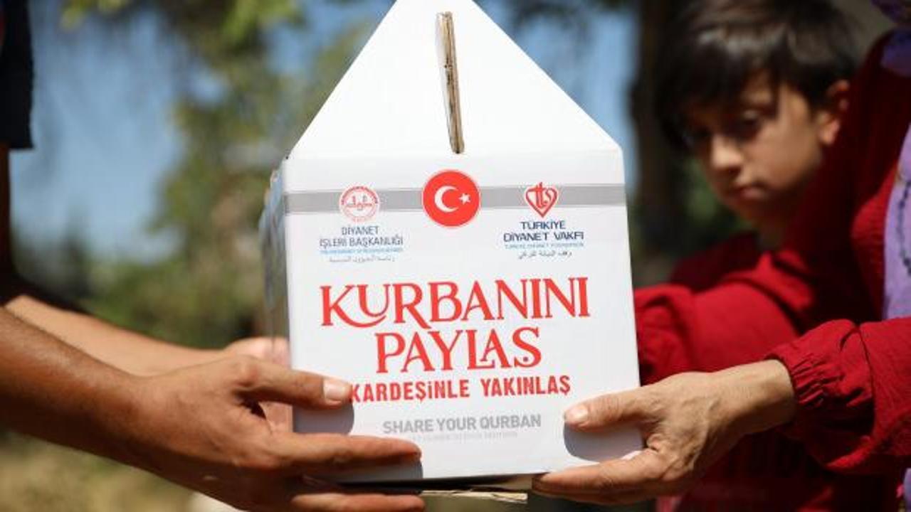 TDV Afyonkarahisar'da 450 kurban hissesinin etini ihtiya&ccedil; sahiplerine ulaştıracak