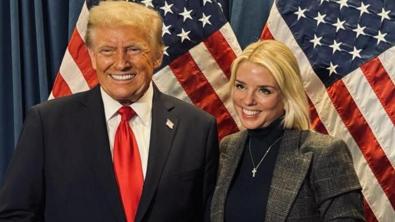 Trump kanserle savaşan Bondi'yi yeniden atadı