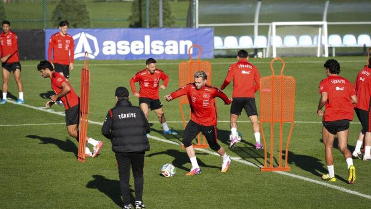 A Milli Takım 4 eksikle hazırlıklarını s&uuml;rd&uuml;rd&uuml;!