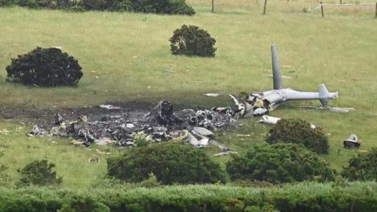 İngiltere'de ordu helikopteri d&uuml;şt&uuml;! &Ouml;l&uuml;ler var