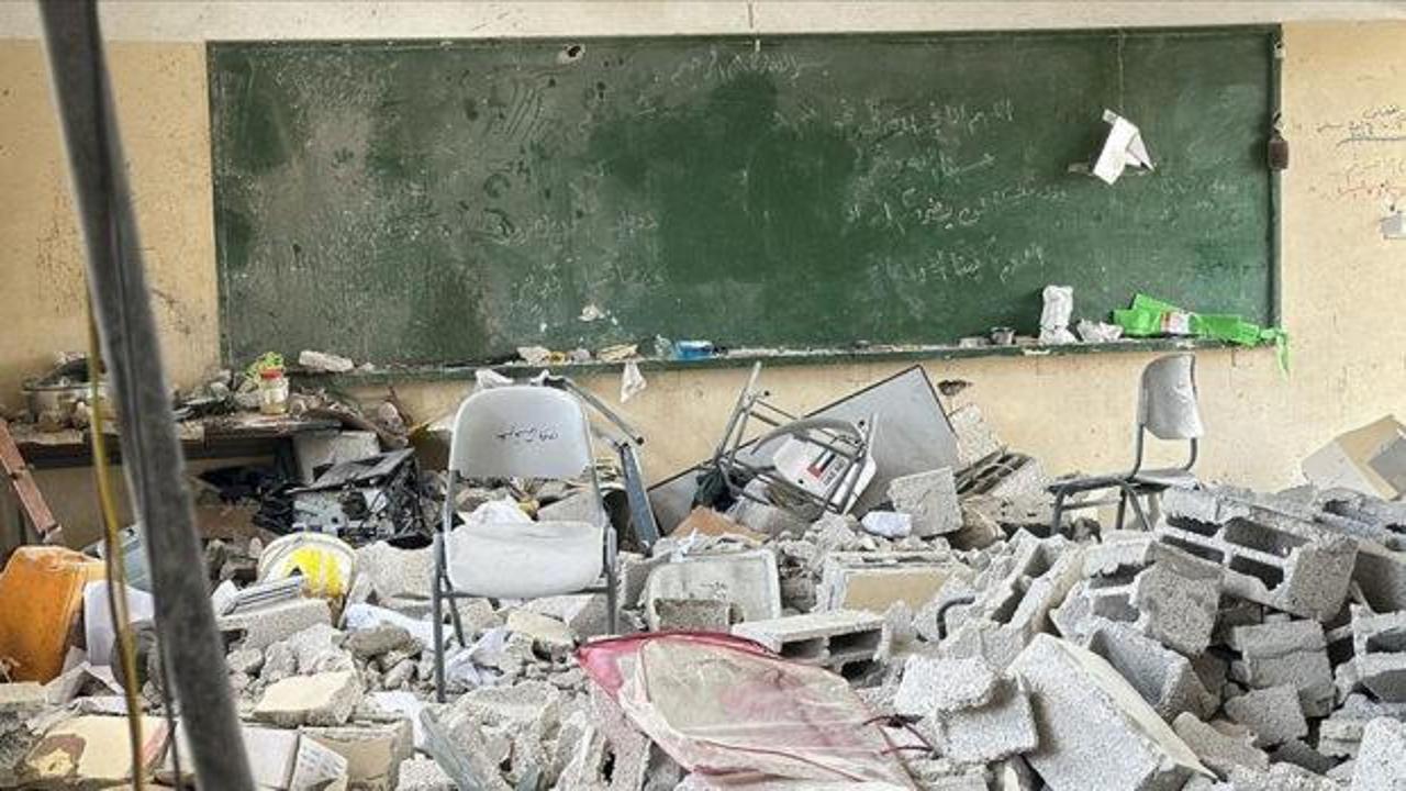 İsrail m&uuml;fredatıyla okul planı! Başında tanıdık bir kukla var! 