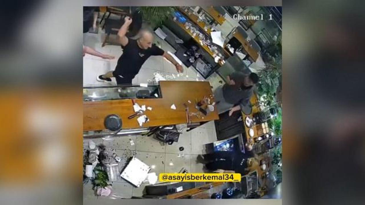 Limonata isteyen m&uuml;şteri kadın &ccedil;alışana dehşeti yaşattı! Ortalığı birbirine kattı