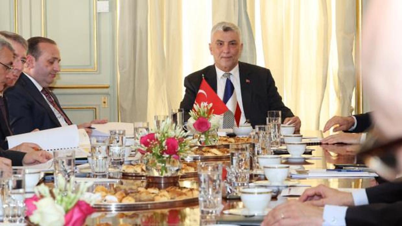 Ticaret Bakanı Bolat, Fransız iş d&uuml;nyası temsilcileriyle bir araya geldi