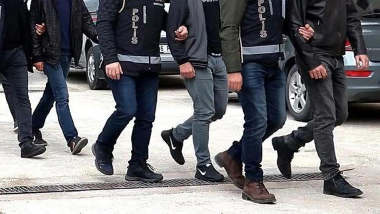 ATM'lerden ge&ccedil;en sahte dolar &uuml;reten şebeke &ccedil;&ouml;kertildi