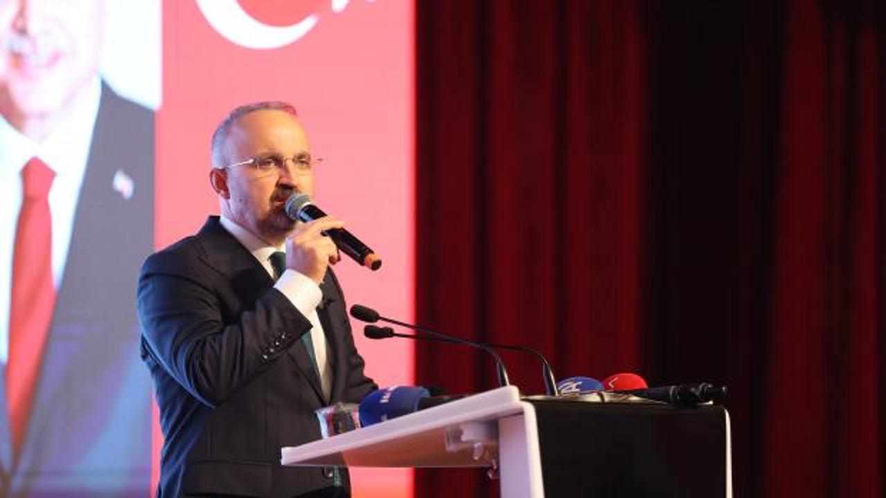 İçişleri Bakan Yardımcısı Bülent Turan konuşma yaparken