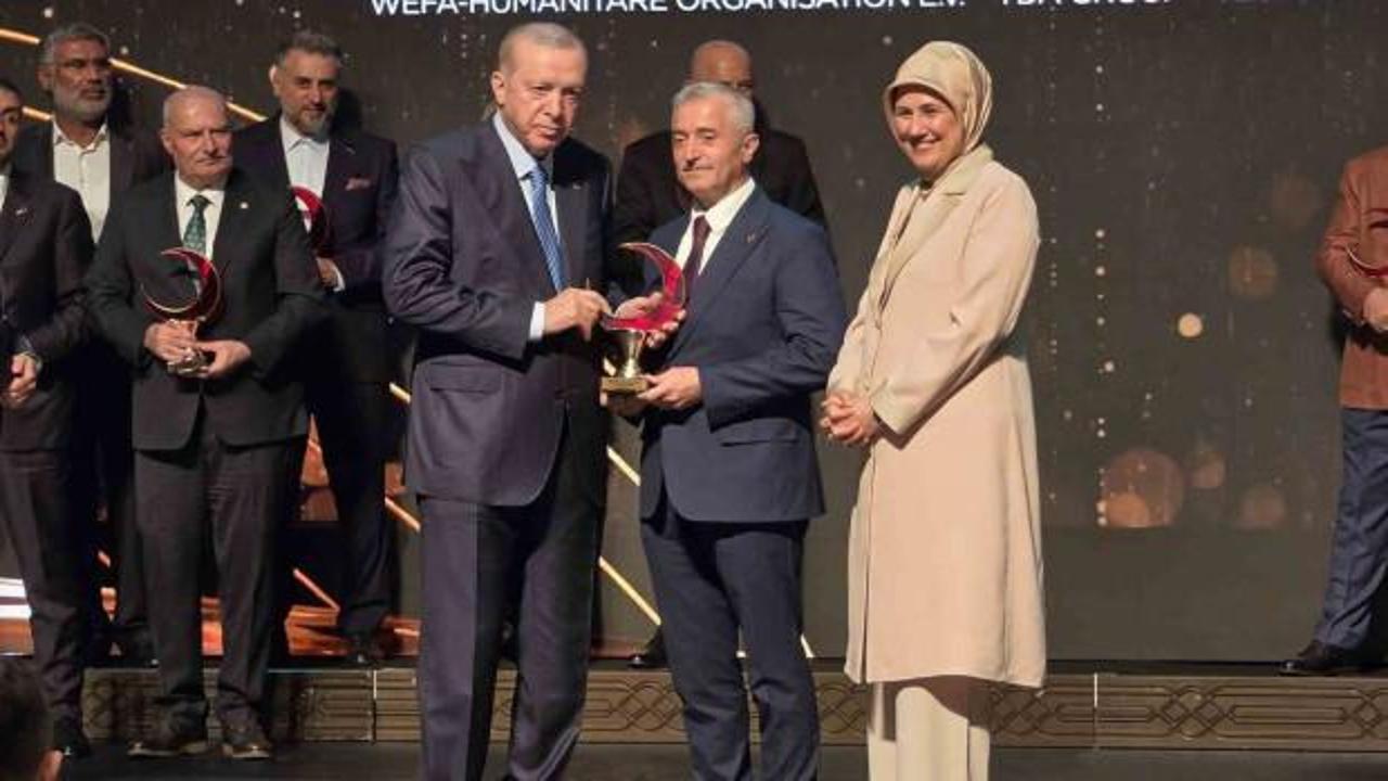 Cumhurbaşkanı Erdoğan&rsquo;dan Tahmazoğu&rsquo;na birincilik &ouml;d&uuml;l&uuml;