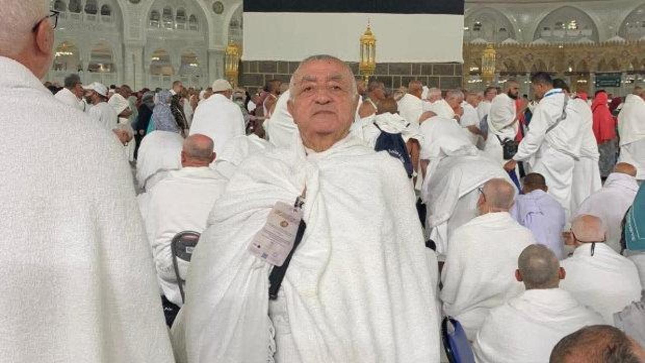 Adem Sayın'ın cenazesinin memleketi Bolvadin'e getirildiği anı gösteren görsel.