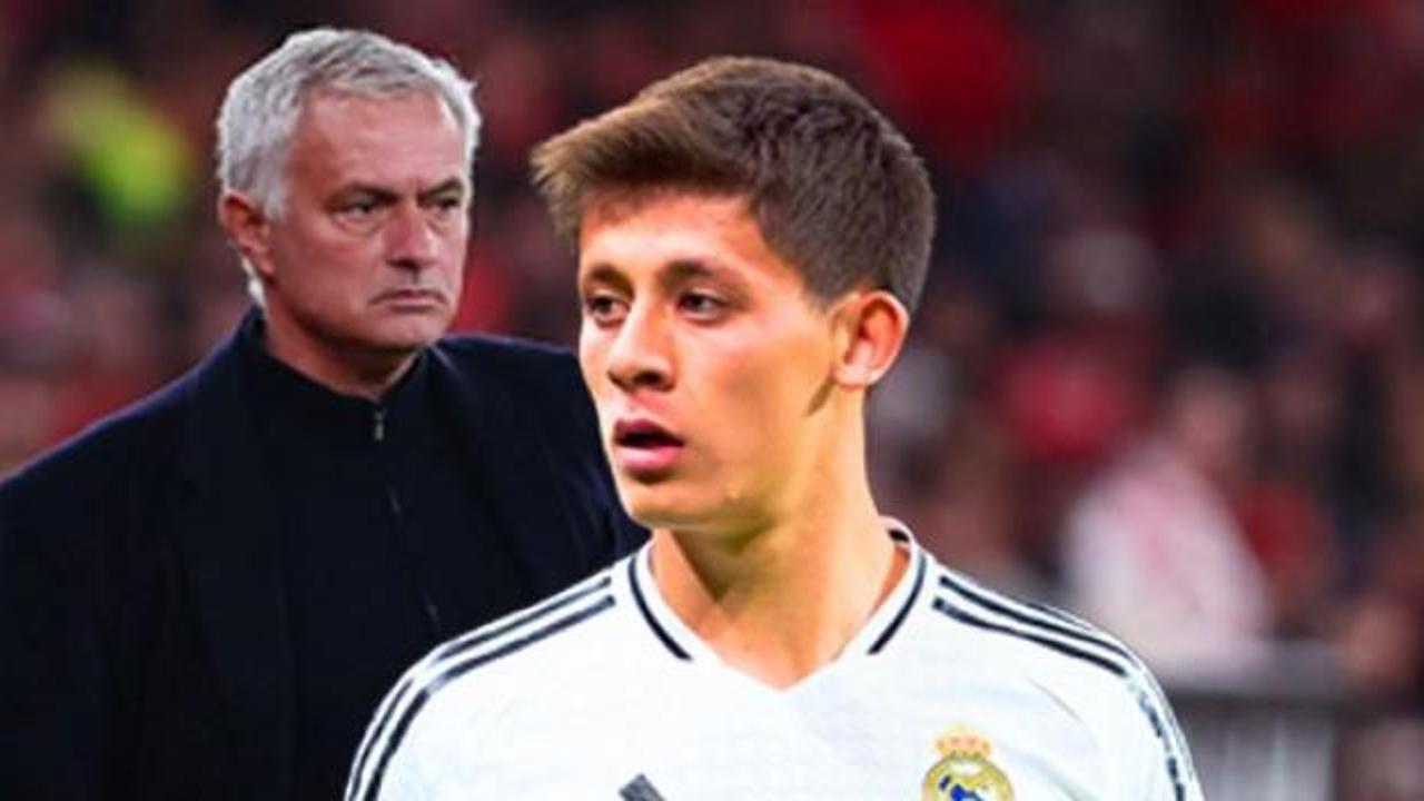 Jose Mourinho ve Arda Güler'in saha içinde birlikte çalıştığı hayali görsel