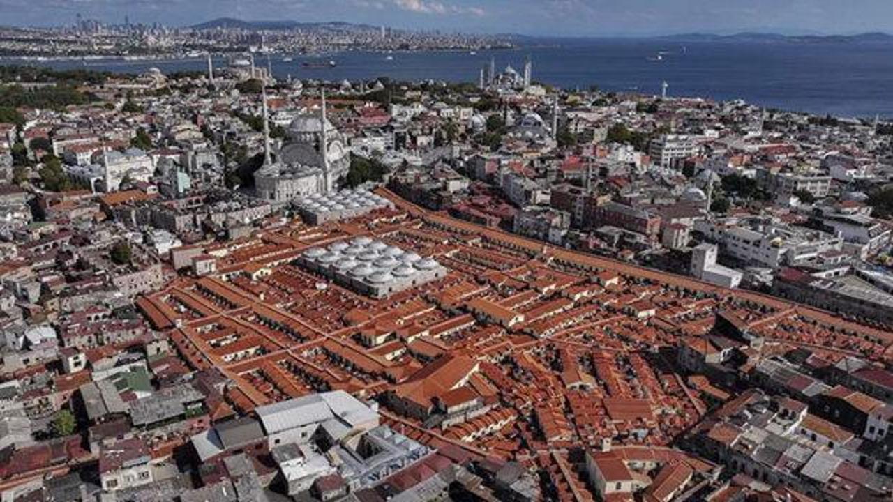 Kapalıçarşı'da 50 milyon dolarlık vurgun yapan Çalışkurlar suç örgütüne yönelik operasyonda ele geçirilen deliller.