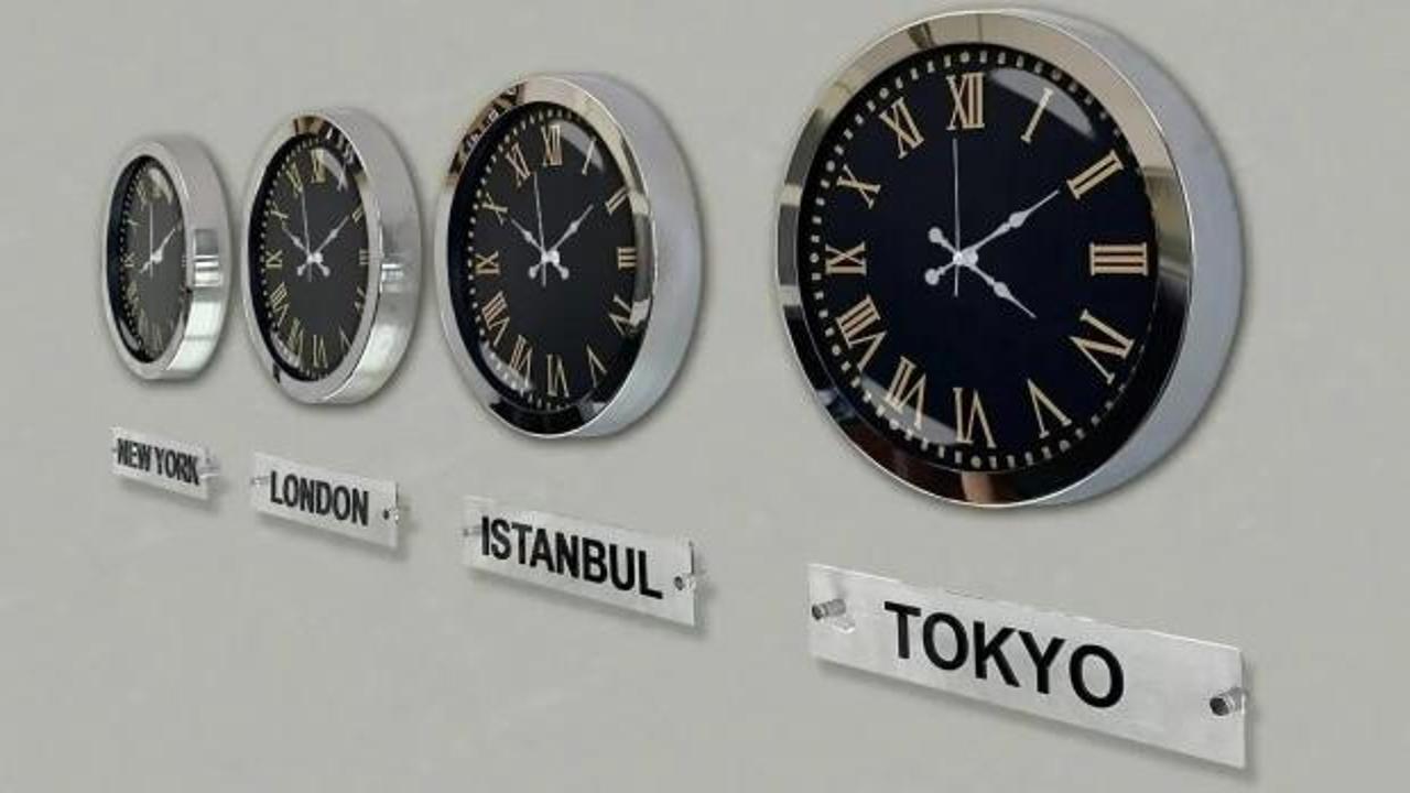 A Milli Futbol Takımı oyuncuları sahada