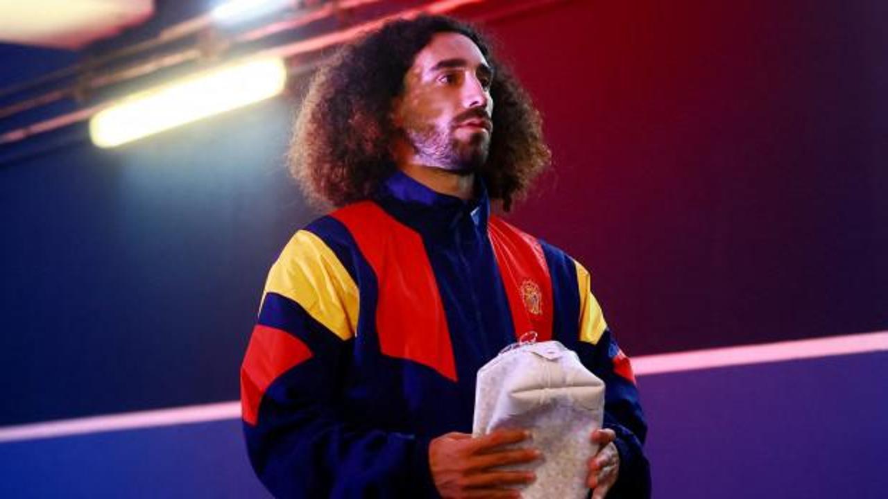 Marc Cucurella Real Madrid formasıyla.