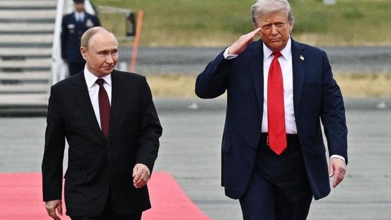 Putin ve Trump'tan s&uuml;rpriz g&ouml;r&uuml;şme! Son dakika İran ve Ukrayna hamlesi