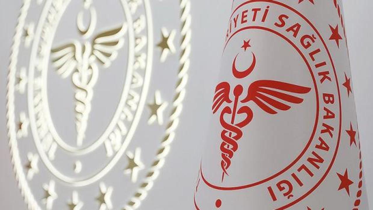 Sağlık Bakanlığı logosu ve üzerinde hastane binası silüeti.