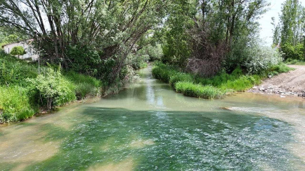 Sivas Kızılırmak nehrinden genel bir görünüm