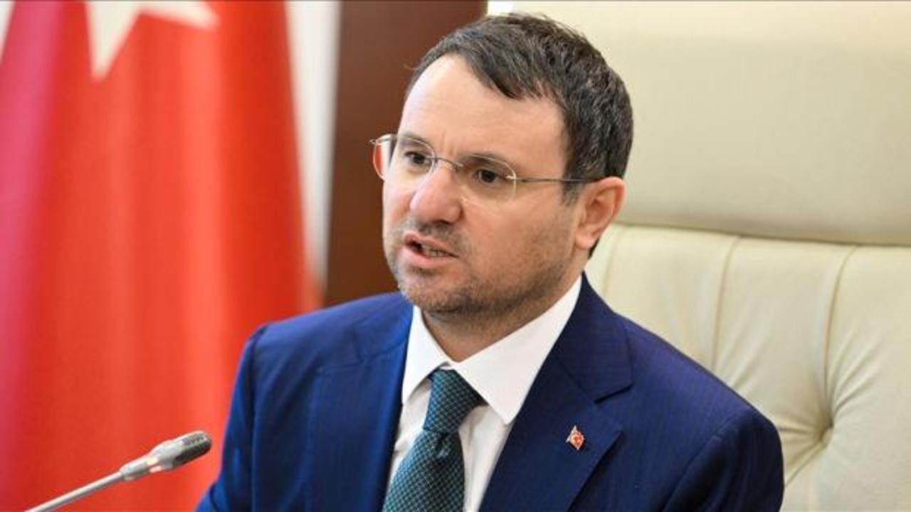 Adalet Bakanı Akın Gürlek açıklama yaparken