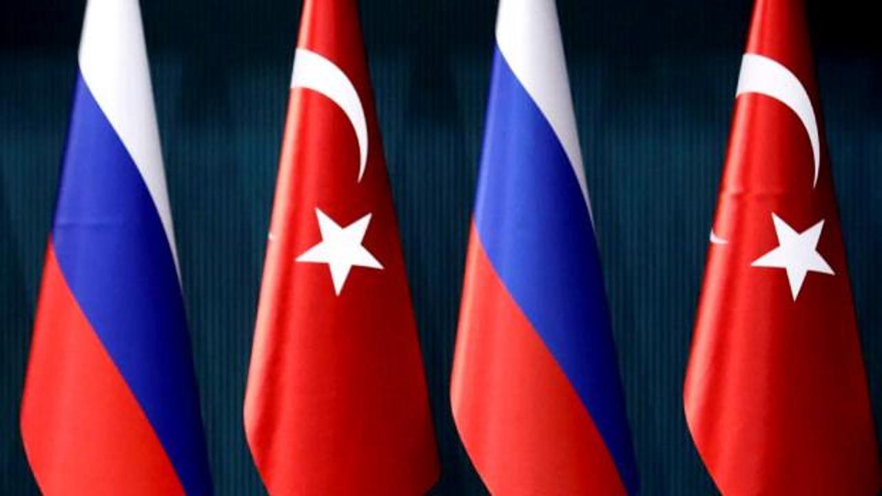 Vladimir Putin ve Hakan Fidan bir görüşmede