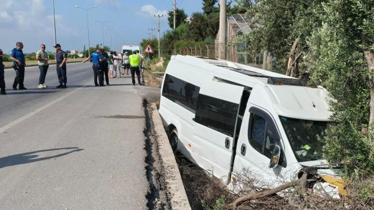 12 yolcunun bulunduğu minibüsü seyir halindeyken çaldı! Eşkıyalık ölümle bitti