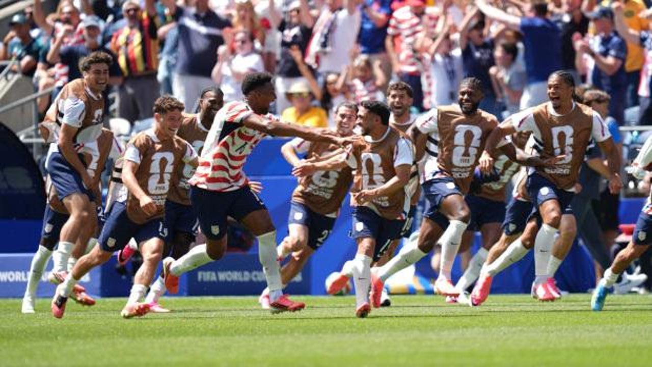 2026 FIFA Dünya Kupası D Grubu'nda mücadele eden ABD ve Avustralya milli takımları.