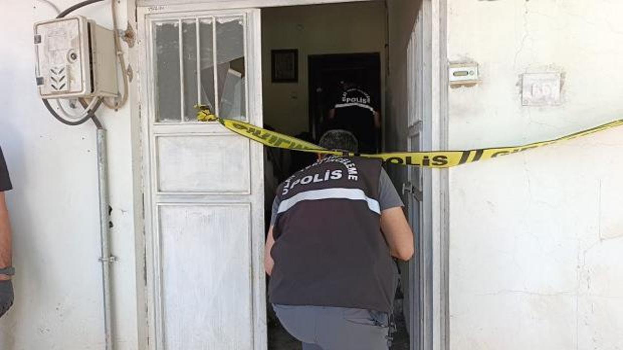 Adıyaman'da ş&uuml;pheli olay! Polis memuru arkadaşının evinde &ouml;l&uuml; bulundu 